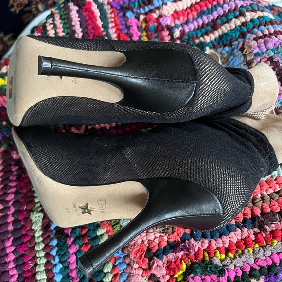 Christian Dior boots. Suede & Resille.Size 40 but equivalent to 39. Heel 10 cm - Picture 4 of 7